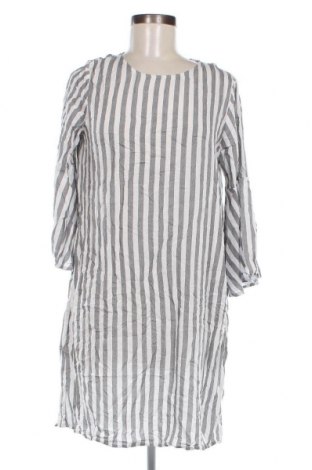Kleid Pigalle, Größe M, Farbe Mehrfarbig, Preis 10,90 €