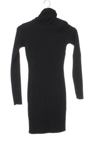 Šaty  Pretty Little Thing, Veľkosť XS, Farba Čierna, Cena  5,92 €