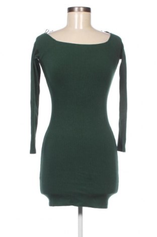 Kleid Pull&Bear, Größe M, Farbe Grün, Preis € 5,94