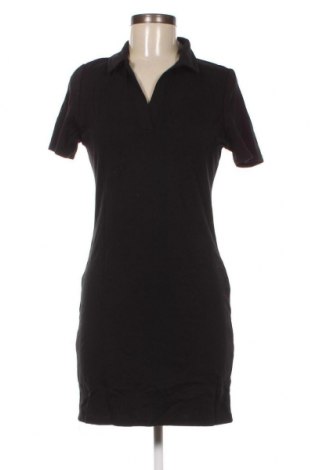 Φόρεμα Pull&Bear, Μέγεθος L, Χρώμα Μαύρο, Τιμή 10,76 €