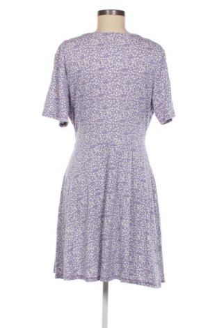 Kleid Pull&Bear, Größe XL, Farbe Mehrfarbig, Preis € 14,12