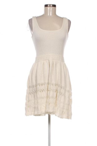 Kleid Pull&Bear, Größe L, Farbe Ecru, Preis € 20,18