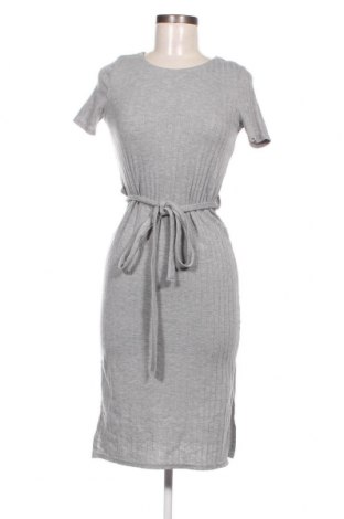 Kleid Quiz, Größe M, Farbe Grau, Preis € 13,36