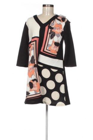 Kleid Rinascimento, Größe M, Farbe Mehrfarbig, Preis 78,08 €