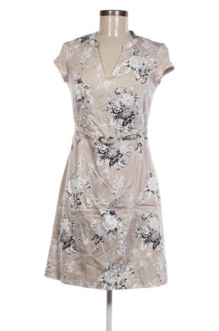 Φόρεμα River Woods, Μέγεθος M, Χρώμα  Μπέζ, Τιμή 48,25 €