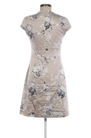 Φόρεμα River Woods, Μέγεθος M, Χρώμα  Μπέζ, Τιμή 36,99 €