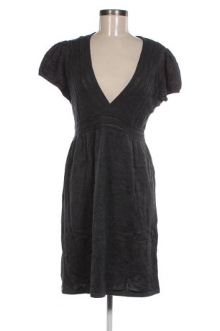 Kleid S.Oliver, Größe M, Farbe Grau, Preis € 5,01