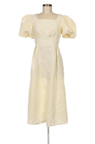 Φόρεμα SHEIN, Μέγεθος M, Χρώμα Εκρού, Τιμή 17,94 €