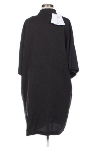 Φόρεμα Selected Femme, Μέγεθος L, Χρώμα Μαύρο, Τιμή 38,24 €