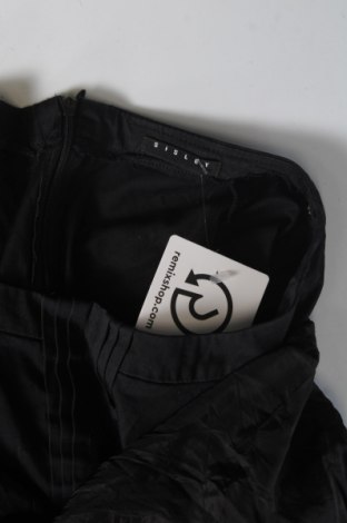 Šaty  Sisley, Veľkosť XS, Farba Čierna, Cena  29,36 €