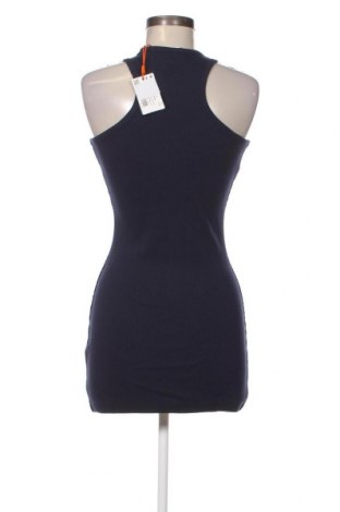 Kleid Superdry, Größe M, Farbe Blau, Preis 30,06 €