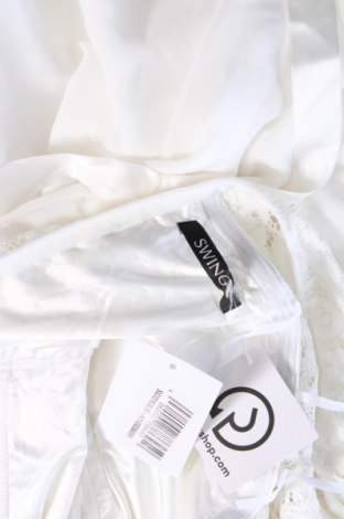 Φόρεμα Swing, Μέγεθος M, Χρώμα Λευκό, Τιμή 54,30 €