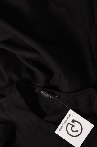 Šaty  Trendyol, Velikost L, Barva Černá, Cena  765,00 Kč