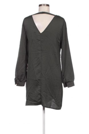 Kleid Trendyol, Größe M, Farbe Grün, Preis € 5,01