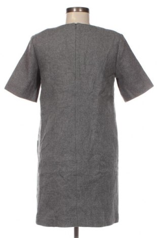 Kleid Trussardi Jeans, Größe L, Farbe Grau, Preis 13,57 €