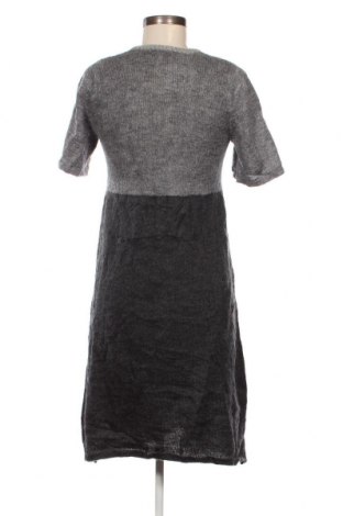 Kleid United Colors Of Benetton, Größe L, Farbe Grau, Preis 14,03 €