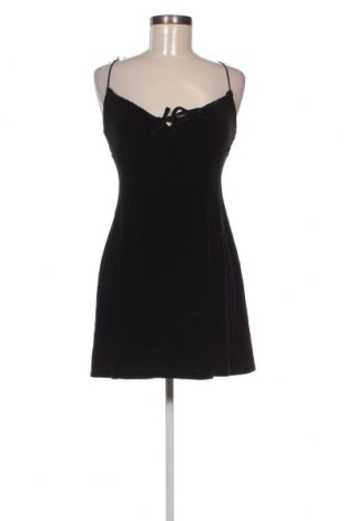 Šaty  Urban Outfitters, Veľkosť XS, Farba Čierna, Cena  21,09 €