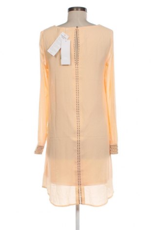 Kleid VILA, Größe M, Farbe Orange, Preis 19,01 €