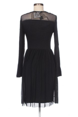 Kleid VILA, Größe M, Farbe Schwarz, Preis € 22,18