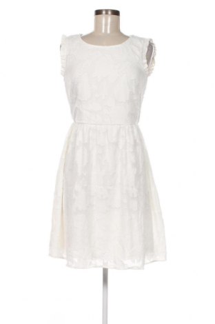 Kleid VILA, Größe S, Farbe Weiß, Preis 18,79 €