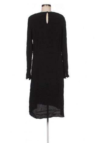 Šaty  VILA, Velikost M, Barva Černá, Cena  157,00 Kč