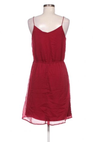 Šaty  Vero Moda, Velikost M, Barva Červená, Cena  988,00 Kč