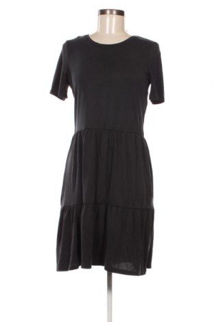 Kleid Vero Moda, Größe S, Farbe Grau, Preis 17,58 €