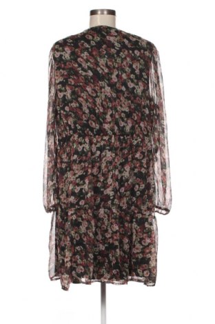 Šaty  Vero Moda, Velikost XL, Barva Vícebarevné, Cena  899,00 Kč