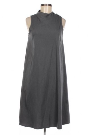Kleid Vonda, Größe M, Farbe Grau, Preis 7,50 €