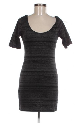 Kleid Xhilaration, Größe L, Farbe Grau, Preis € 10,52
