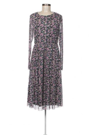 Kleid Y.A.S, Größe M, Farbe Mehrfarbig, Preis € 32,77