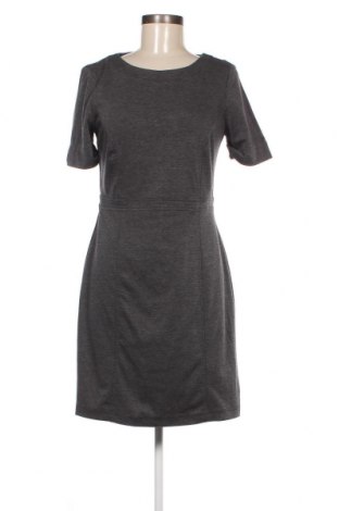 Kleid Yessica, Größe M, Farbe Grau, Preis 19,29 €