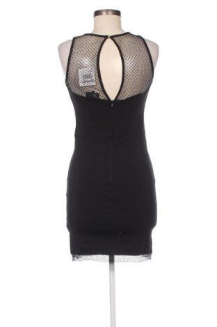 Kleid Yfl Reserved, Größe M, Farbe Schwarz, Preis € 4,64