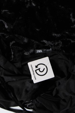 Рокля Zara, Размер XS, Цвят Черен, Цена 20,40 лв.