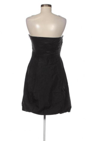 Kleid Zara, Größe L, Farbe Schwarz, Preis 6,39 €