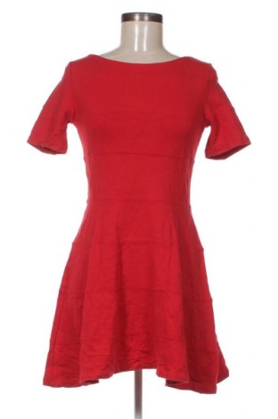 Šaty  Zara, Velikost L, Barva Červená, Cena  430,00 Kč