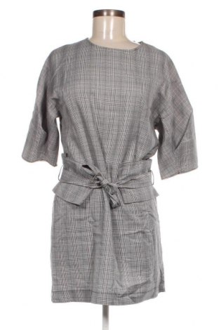 Kleid Zara, Größe XS, Farbe Grau, Preis 18,79 €