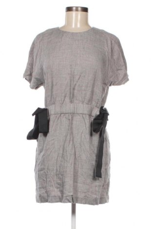 Kleid Zara Trafaluc, Größe M, Farbe Grau, Preis 18,27 €