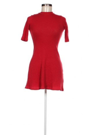 Рокля Zara Trafaluc, Размер S, Цвят Червен, Цена 15,75 лв.