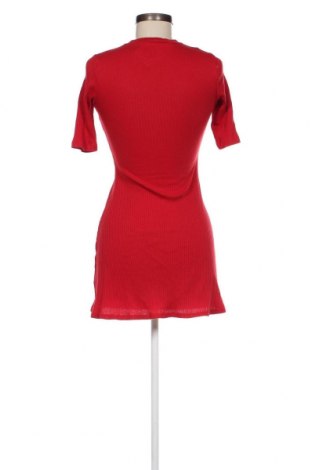 Рокля Zara Trafaluc, Размер S, Цвят Червен, Цена 15,75 лв.
