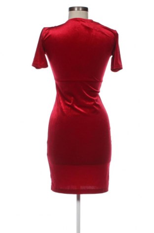 Kleid Zara Trafaluc, Größe M, Farbe Rot, Preis 15,96 €