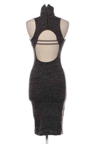 Kleid Zara Trafaluc, Größe M, Farbe Grau, Preis 5,01 €