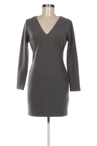 Kleid Zara Trafaluc, Größe L, Farbe Grau, Preis 10,31 €