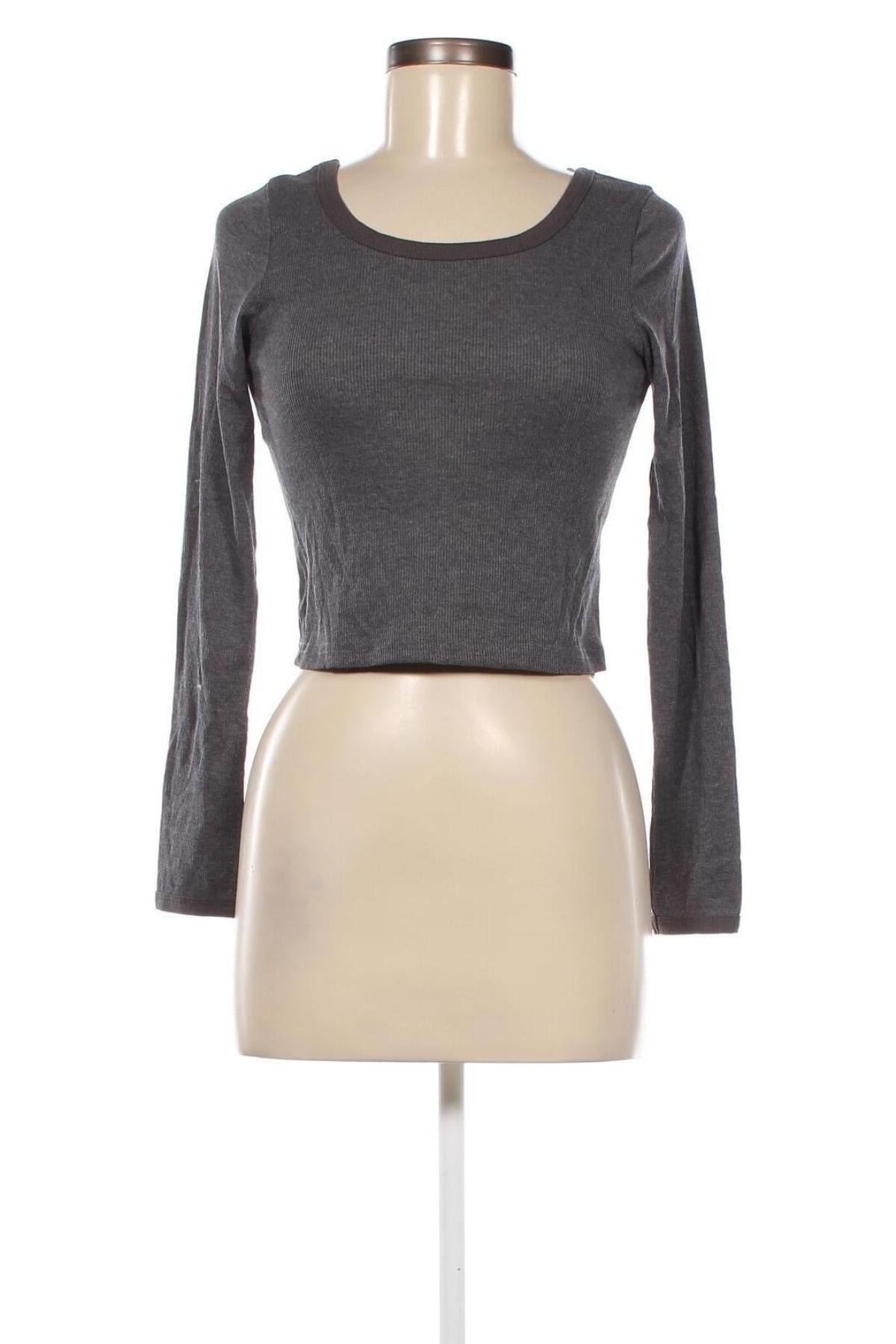 Γυναικεία μπλούζα DAZY, Μέγεθος M, Χρώμα Γκρί, Τιμή 1,76 €