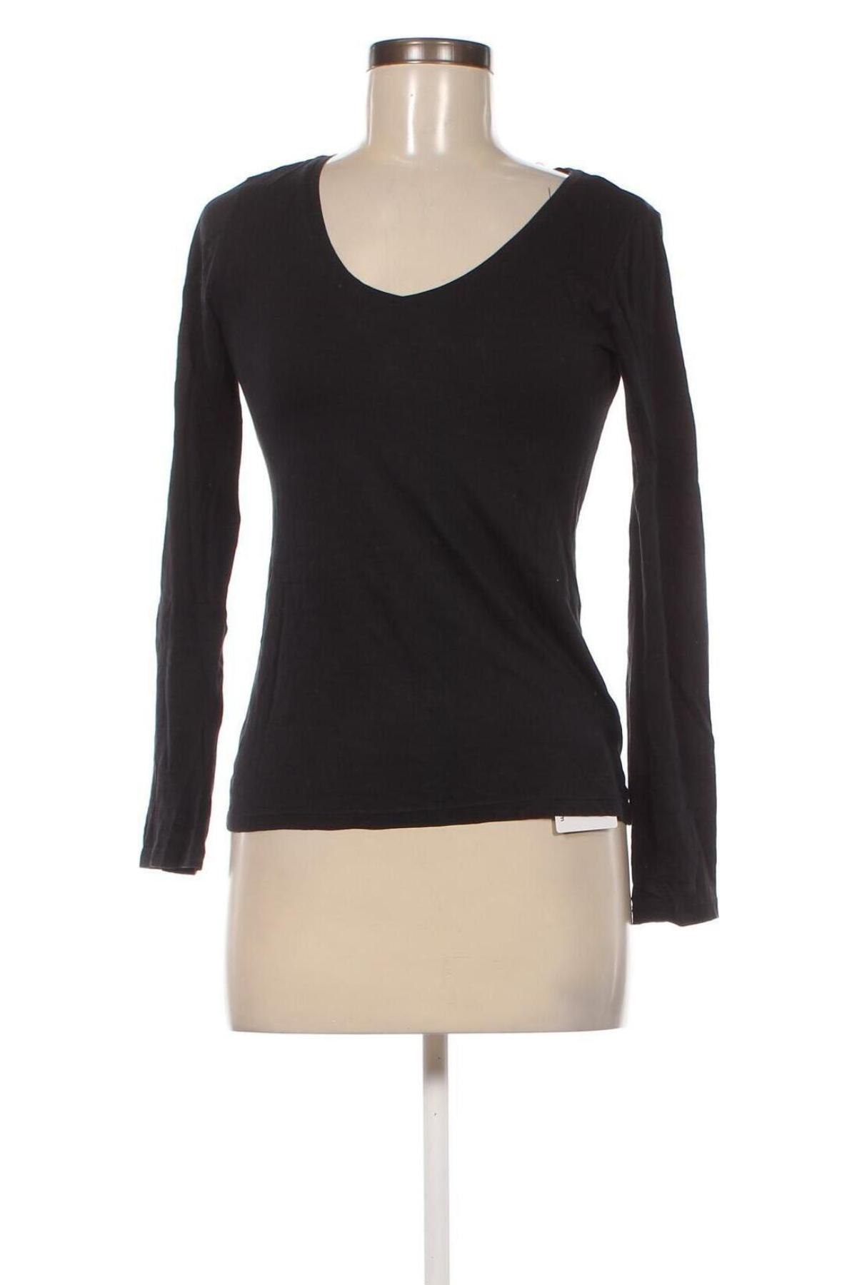 Дамска блуза Edc By Esprit, Размер XS, Цвят Черен, Цена 5,10 лв.