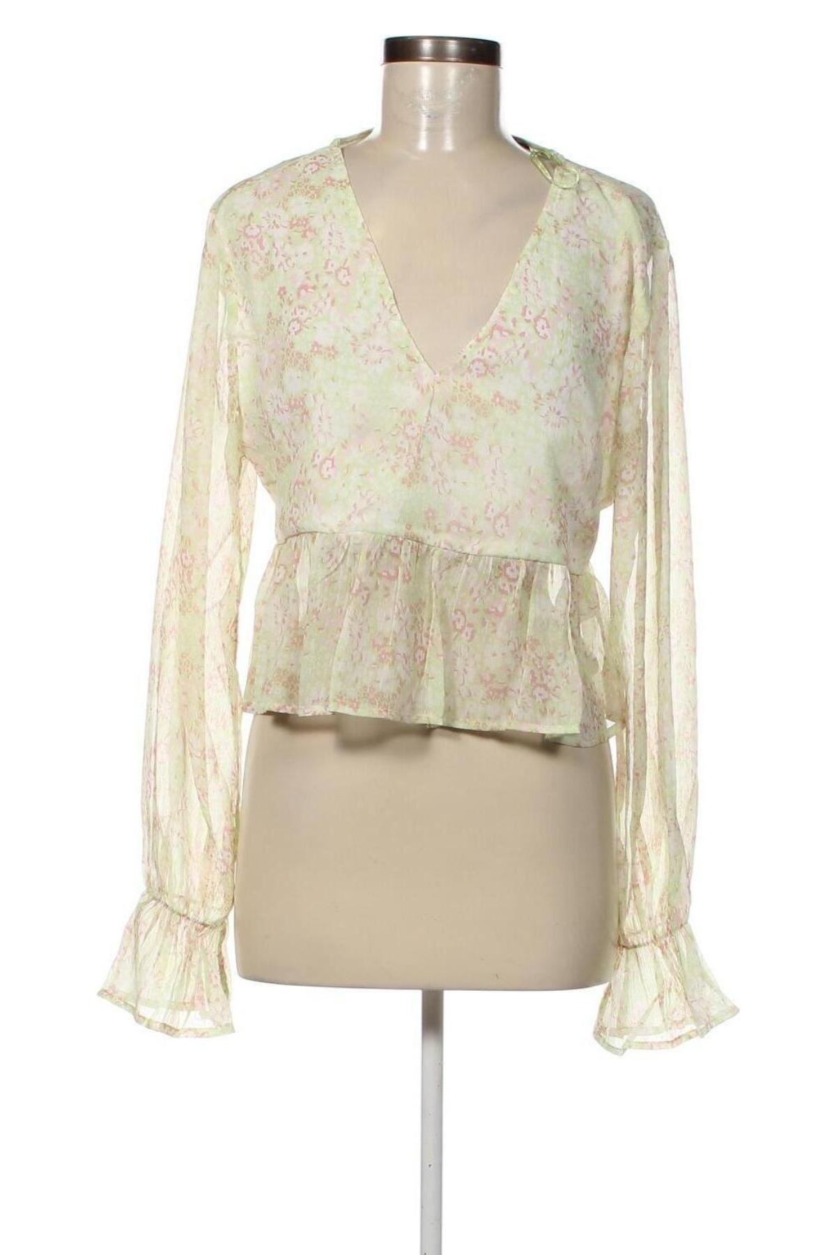 Γυναικεία μπλούζα Gina Tricot, Μέγεθος M, Χρώμα Πράσινο, Τιμή 4,74 €