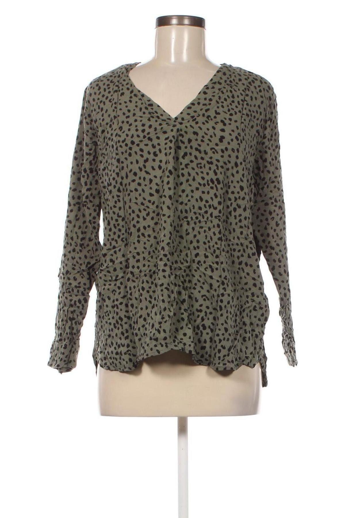 Damen Shirt Jean Pascale, Größe XL, Farbe Grün, Preis 3,83 €