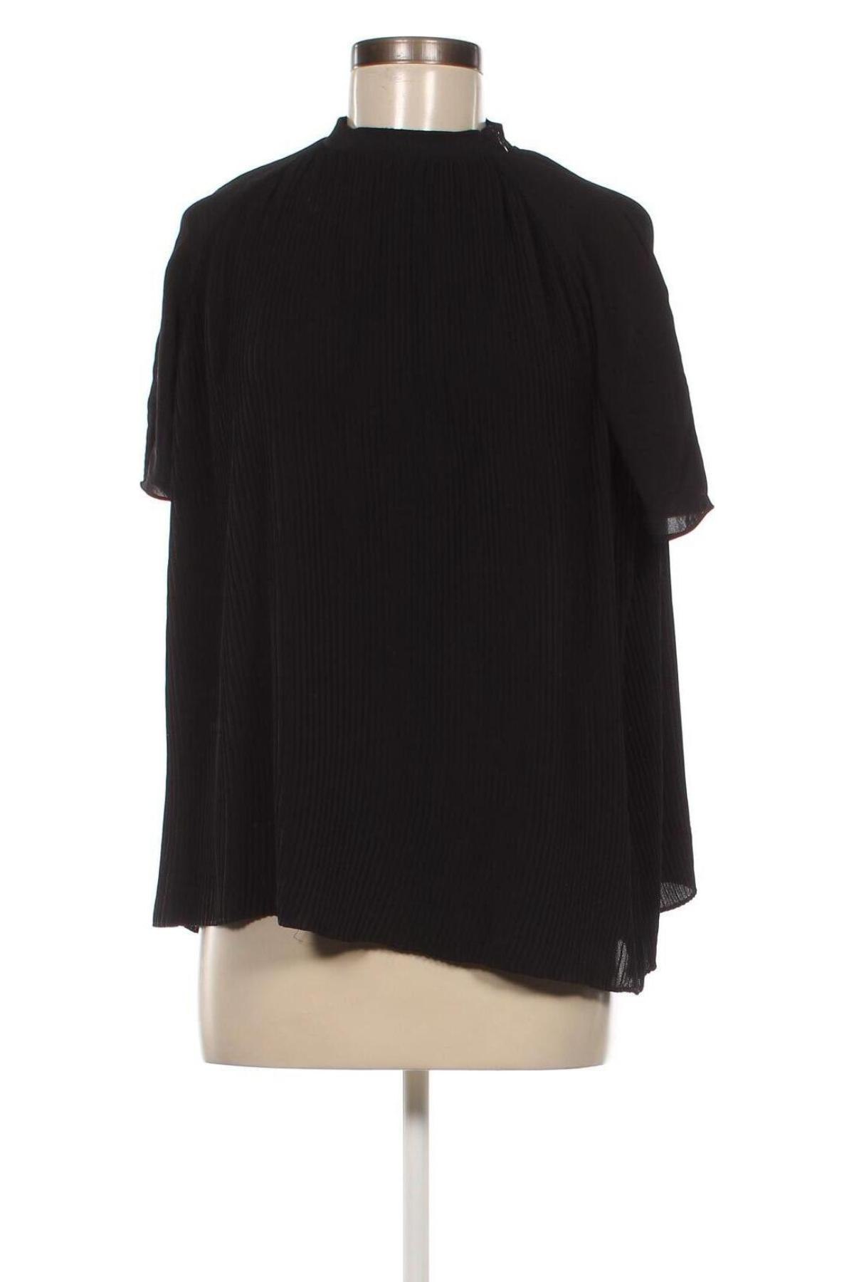 Дамска блуза Just Female, Размер M, Цвят Черен, Цена 16,00 лв.