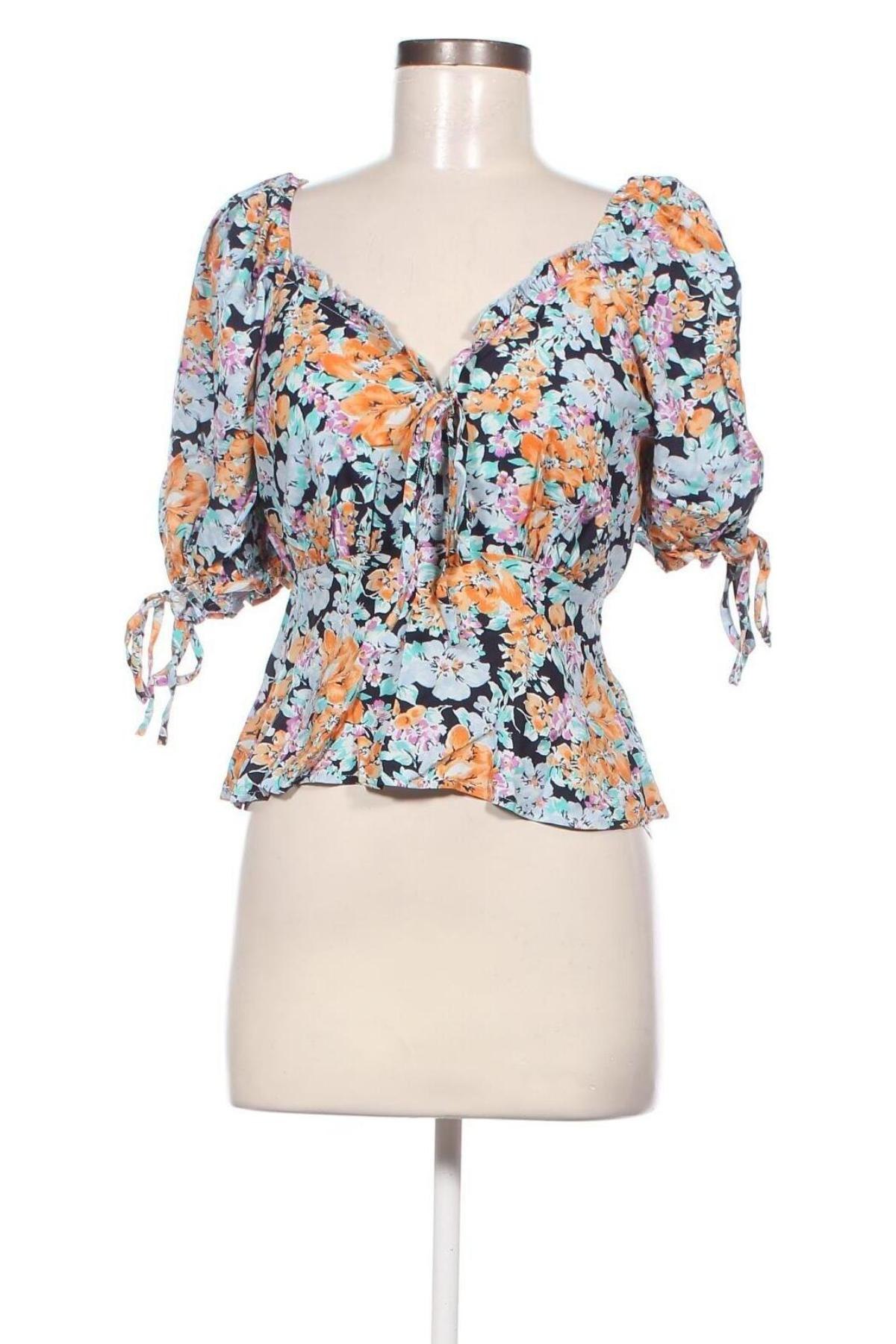 Дамска блуза Pieces, Размер XS, Цвят Многоцветен, Цена 10,12 лв.