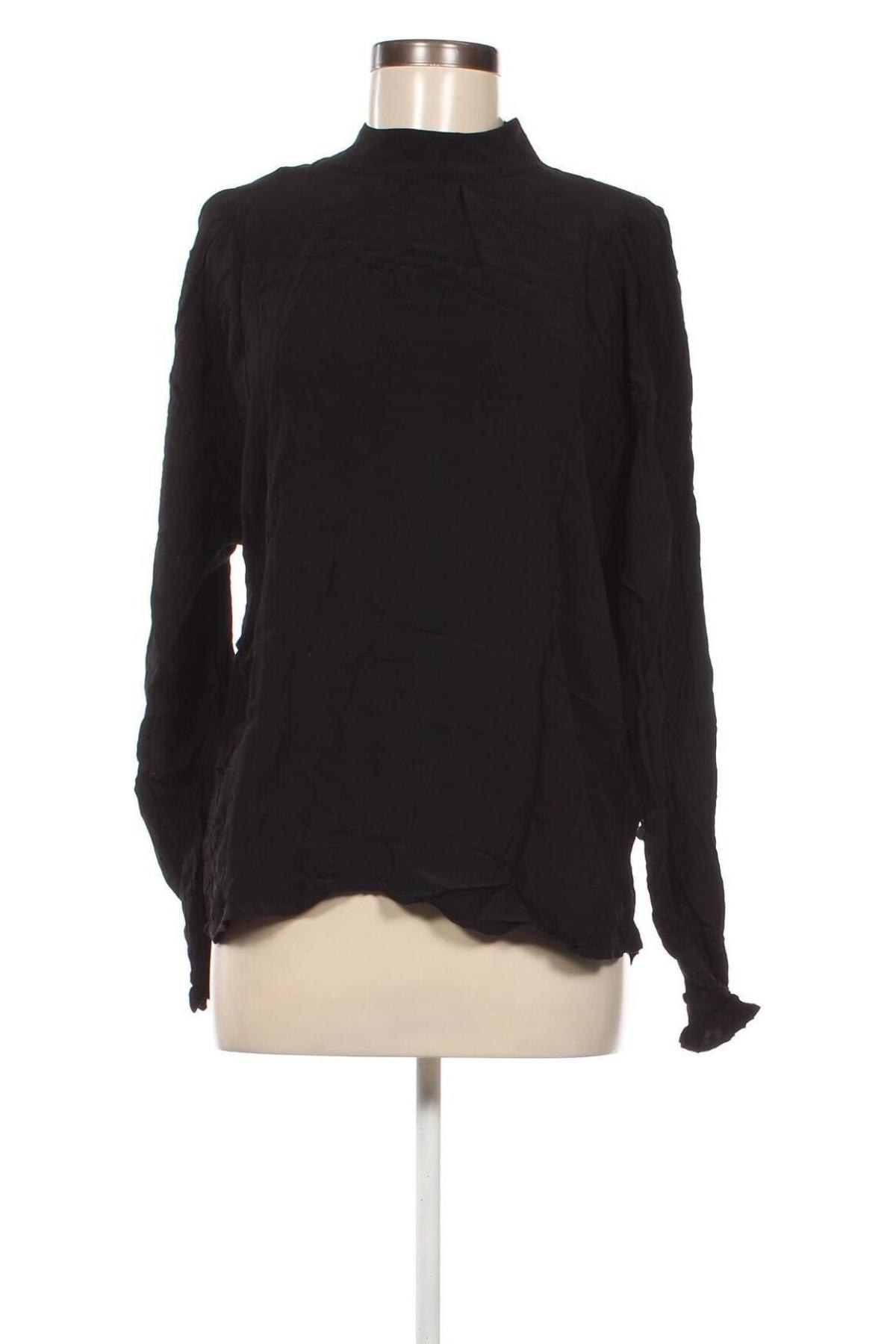 Γυναικεία μπλούζα Silver Creek, Μέγεθος M, Χρώμα Μαύρο, Τιμή 4,45 €